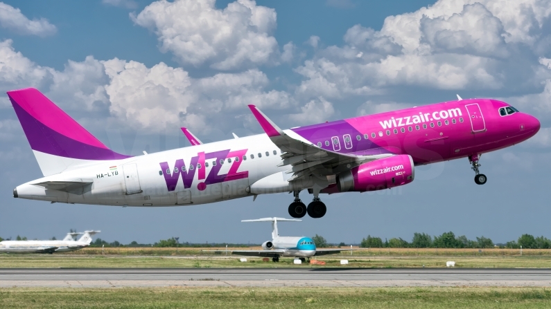 Wizz Air Airbus A320-232(WL) HA-LYB