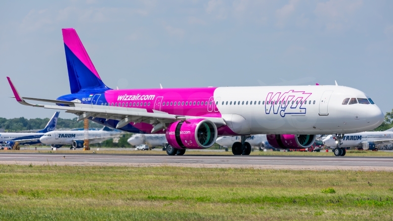 Wizz Air Airbus A321-271NX HA-LVH