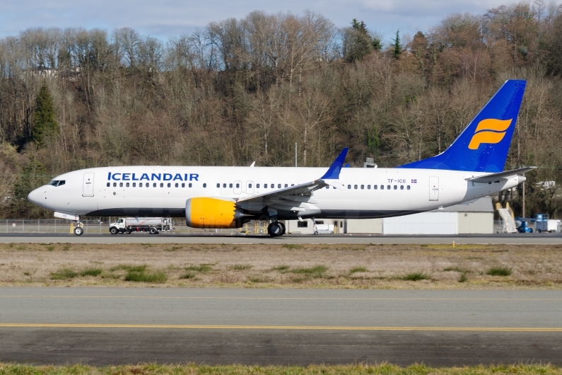 Icelandair Boeing 737-8 MAX TF-ICO