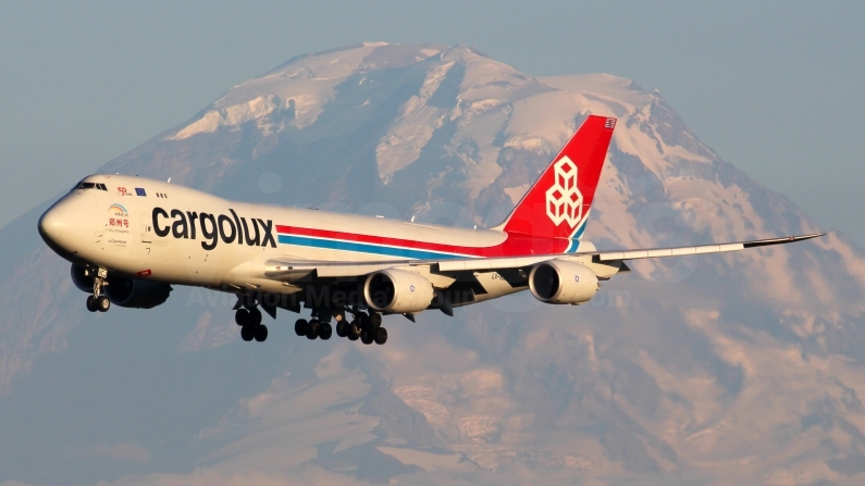 Cargolux Airlines International Boeing 747-8R7F LX-VCJ