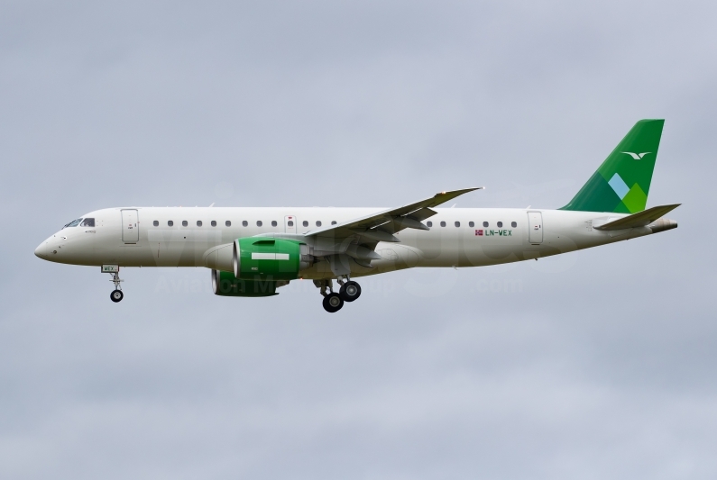 Widerøe Embraer E190-E2 (ERJ-190-300 STD) LN-WEX