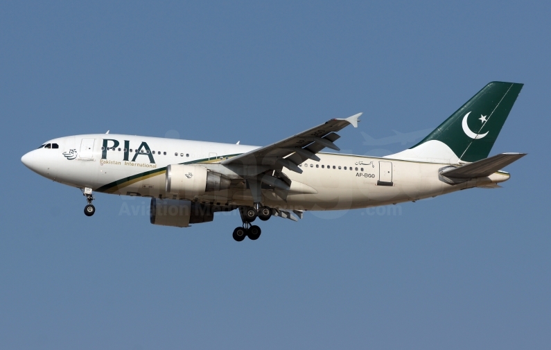 PIA Pakistan International Airlines Airbus A310-324 AP-BGO