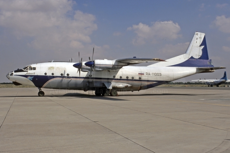 SP Air Antonov An-12B RA-11003