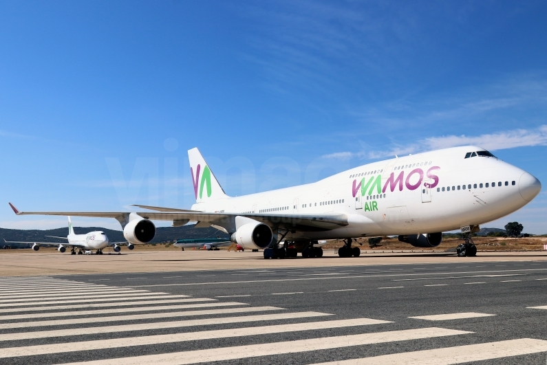 Wamos Air Boeing 747-4H6 EC-MRM