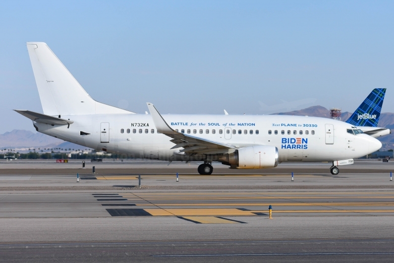 Kaiser Air Boeing 737-59D(WL) N732KA