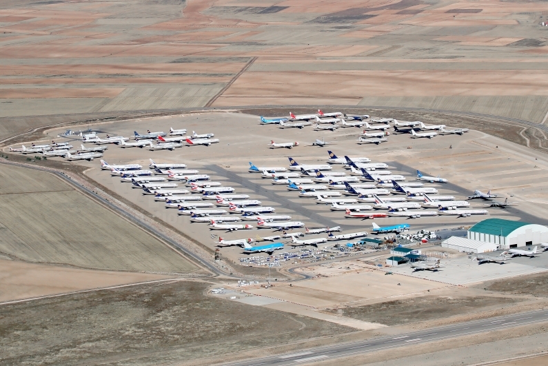 Around 110 aircraft in one photo from Teruel Airport on 14th September 2020. Image © v1images.com/ Javier Rodríguez.