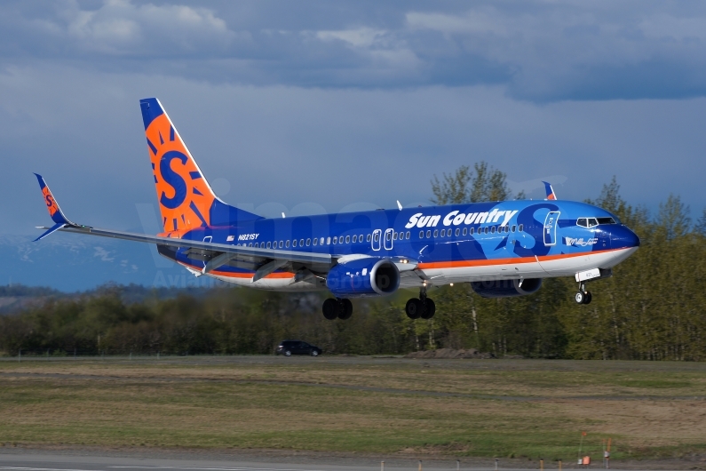 Sun Country Airlines Boeing 737-8FH(WL) N821SY