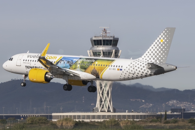 Vueling Airbus A320-271N EC-NIX