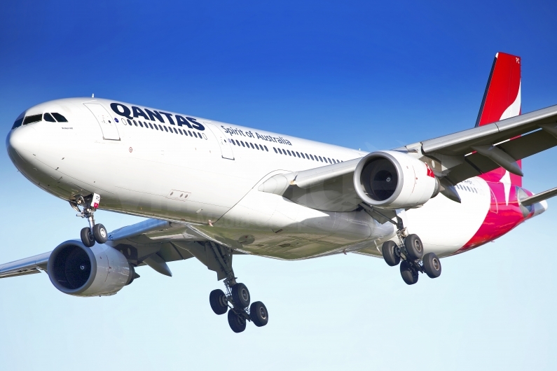 Qantas Airbus A330-303 VH-QPC