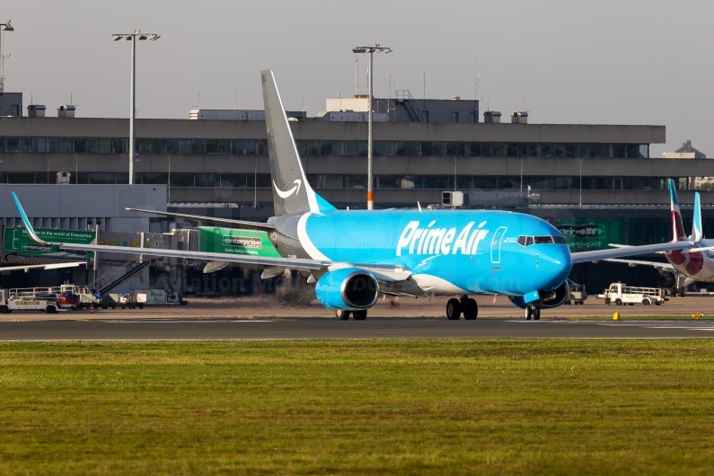 Amazon Prime Air Boeing 737-8AS(BCF)(WL) EI-DAD