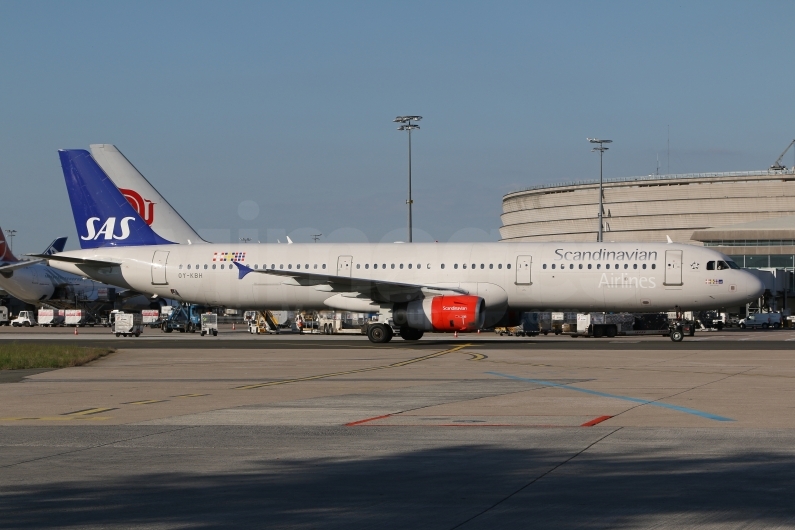 Sas Scandinavian Airlines Airbus A321 232 Oy Kbh V1images Aviation Media
