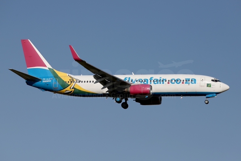 Safair Boeing 737-844(WL) ZS-SJV