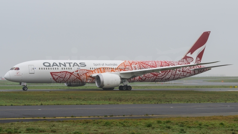 Qantas Boeing 787-9 Dreamliner VH-ZND