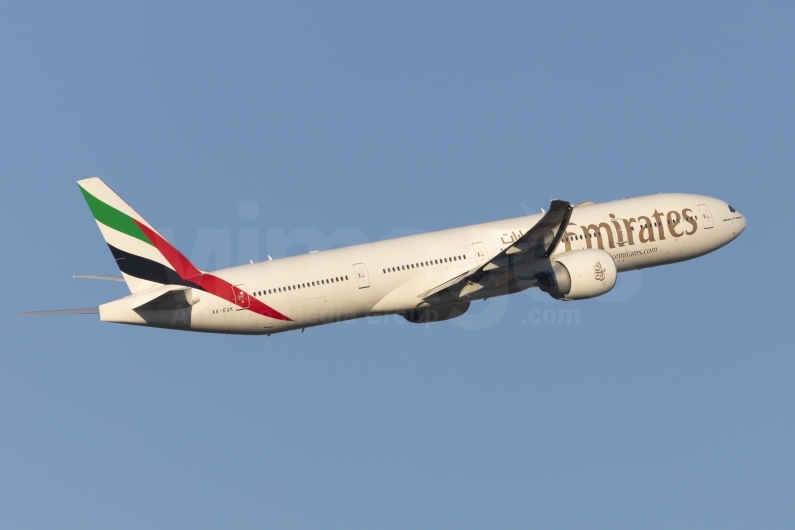 Emirates Boeing 777-31H(ER) A6-EQK