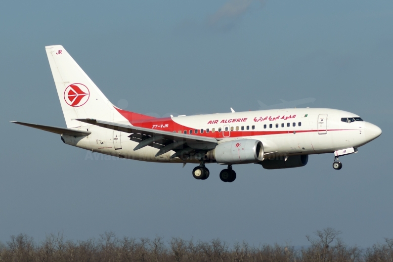 Air Algérie Boeing 737-6D6 7T-VJR