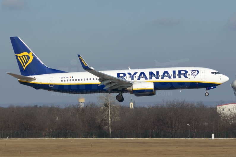 Ryanair Boeing 737-8AS(WL) EI-EKN