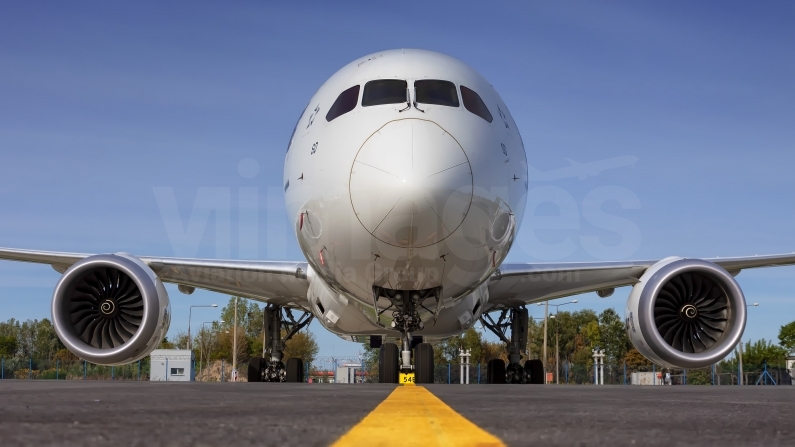 LOT - Polish Airlines Boeing 787-9 Dreamliner SP-LSD