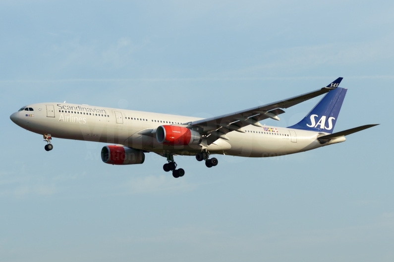 SAS Scandinavian Airlines Airbus A330-343 LN-RKH