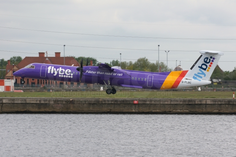 FlyBE Bombardier DHC-8-402Q G-FLBC