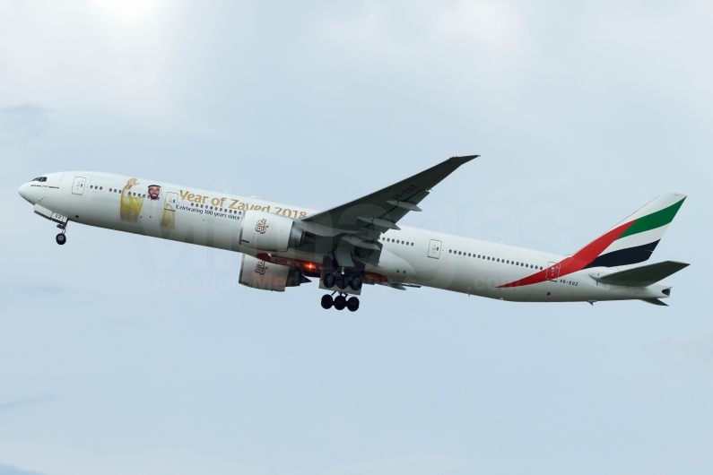 Emirates Boeing 777-31H(ER) A6-EGZ