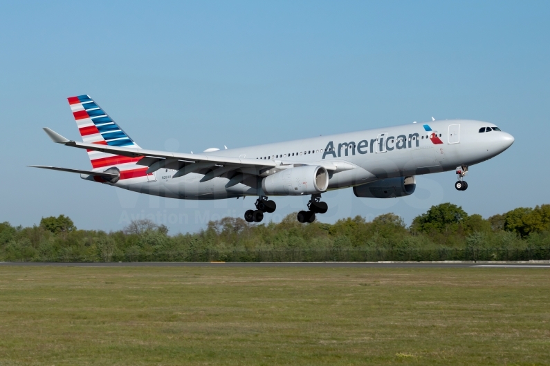 American Airlines Airbus	A330-243 N281AY