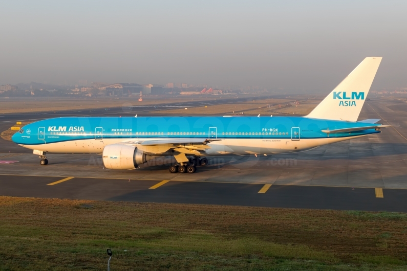 KLM Royal Dutch Airlines Boeing 777-206(ER) PH-BQK