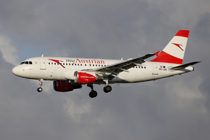 Austrian Airlines Airbus A319-112 OE-LDE