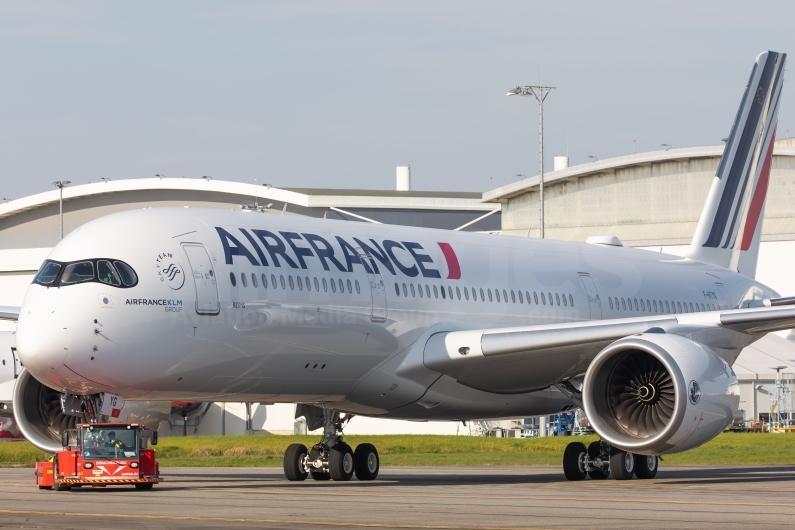 Air France Airbus A350-941 F-HTYG