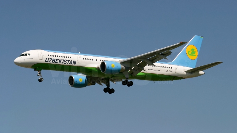 Uzbekistan Airways Boeing 757-23P VP-BUD