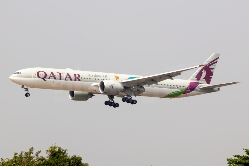 Qatar Airways Boeing 777-3DZ(ER) A7-BAX