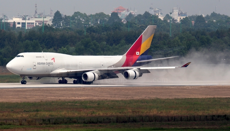 Asiana Airlines Boeing 747-48E(BDSF) HL7417