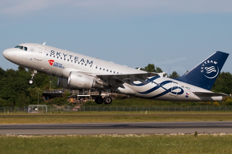 Czech Airlines (CSA) Airbus A319-112 OK-PET