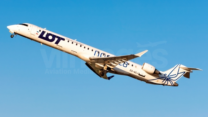 LOT - Polish Airlines Bombardier CRJ-900LR (CL-600-2D24) ES-ACJ