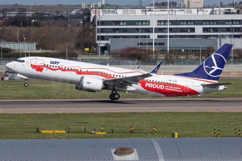 LOT – Polish Airlines Boeing 737-8 MAX SP-LVD