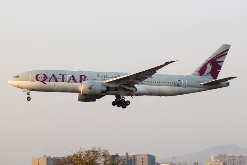 Qatar Airways Boeing 777-2DZ(LR) A7-BBA