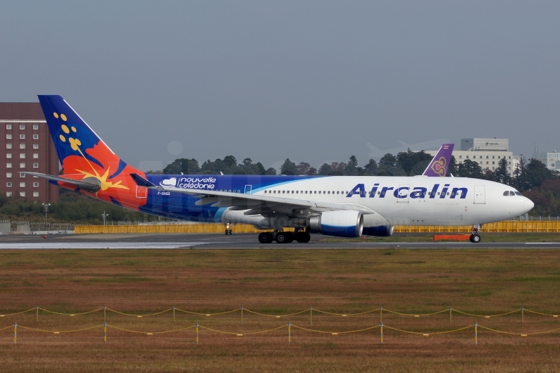 Aircalin - Air Caledonie International Airbus A330-202 F-OHSD