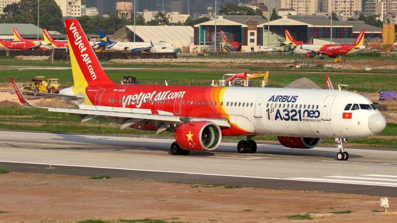 VietJetAir Airbus A321-271N VN-A646