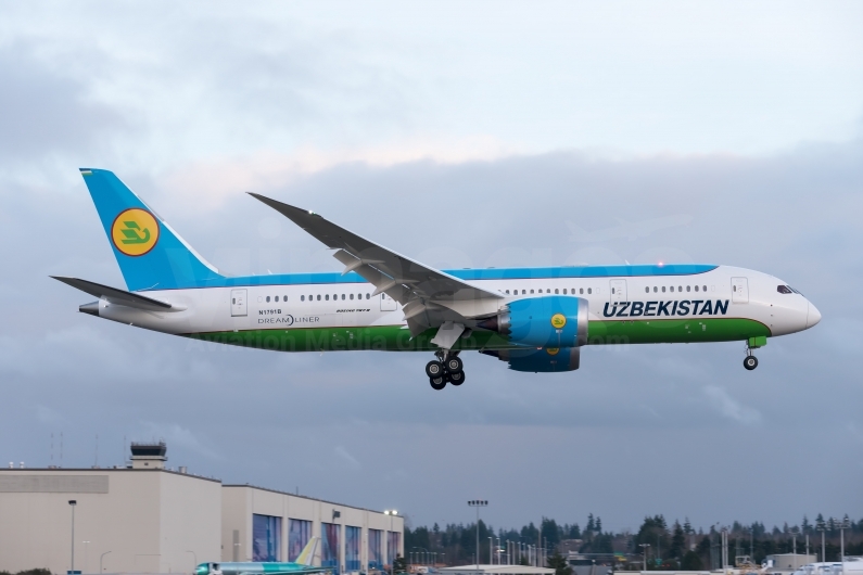 Uzbekistan Airways Boeing 787-8 Dreamliner N1791B / UK78706