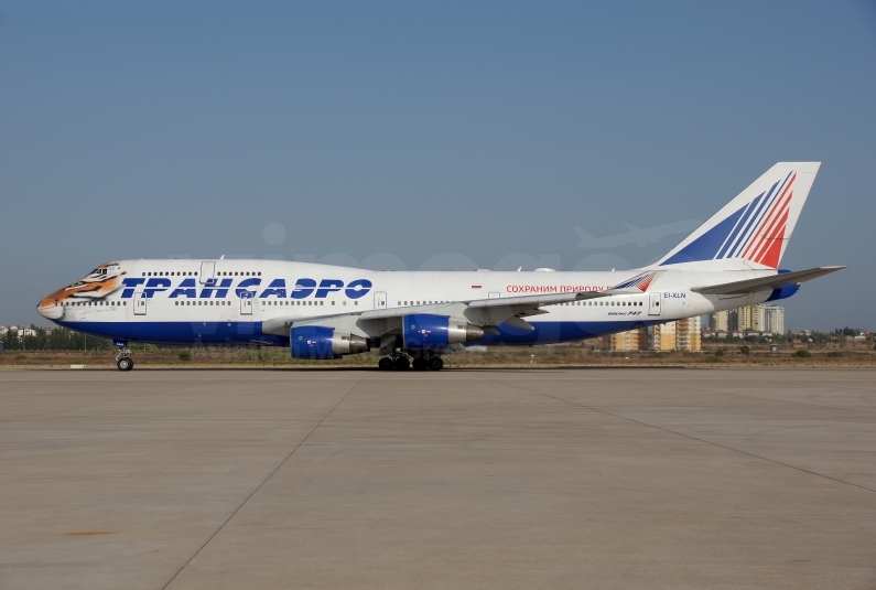 Transaero Airlines Boeing 747-412 EI-XLN