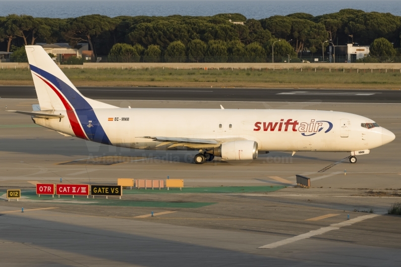 Swiftair Boeing 737-4Y0(SF) EC-MNM