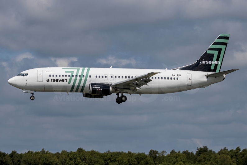 Airseven Boeing 737-405 OY-ASA – v1images Aviation Media