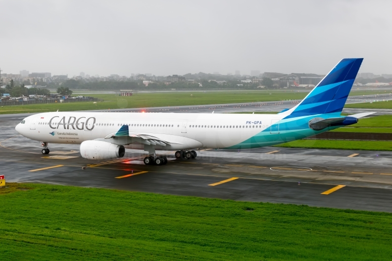 Garuda Indonesia Airbus A330-341 PK-GPA