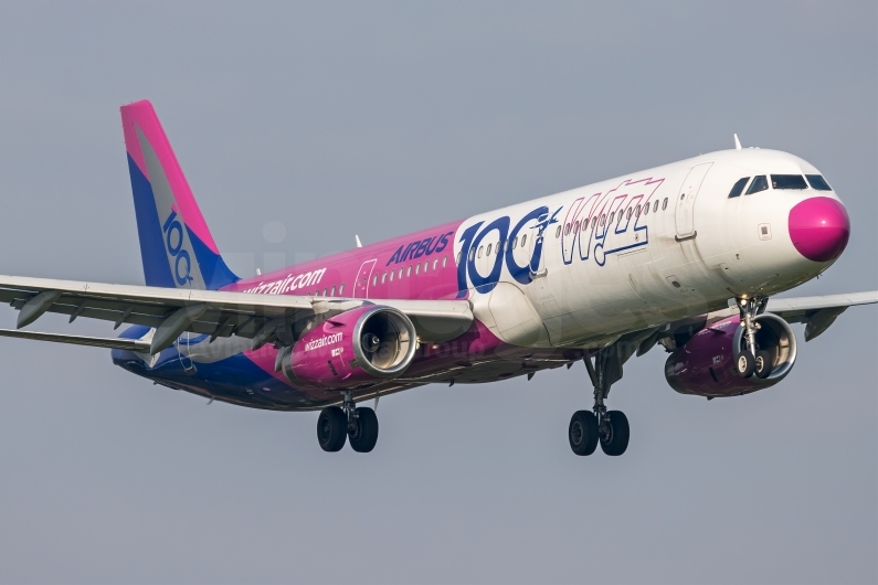 Wizz Air Airbus A321-231(WL) HA-LTD