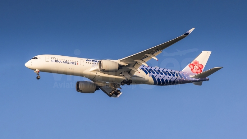 China Airlines Airbus A350-941 B-18918