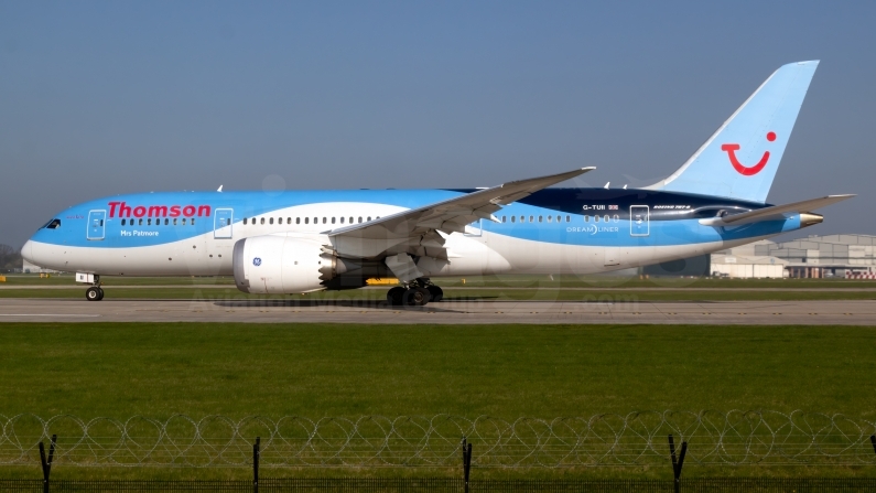 Thomson Airways Boeing 787-8 Dreamliner G-TUII