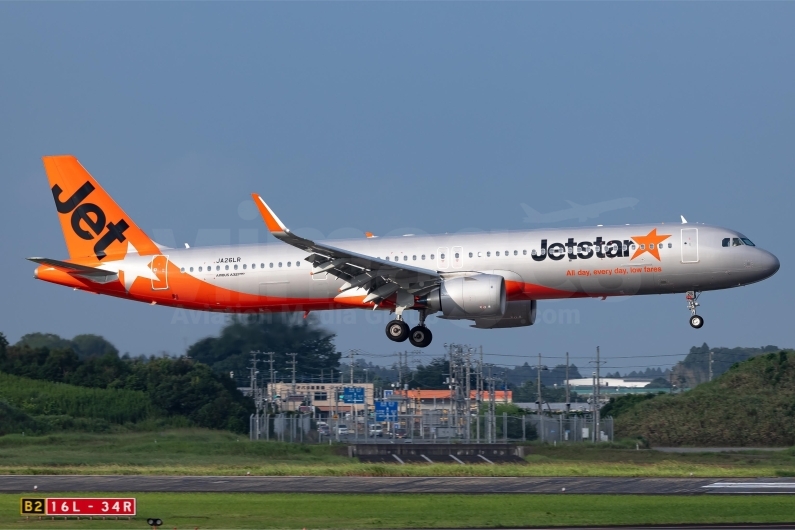 Jetstar Japan Airbus A321-251NX JA26LR