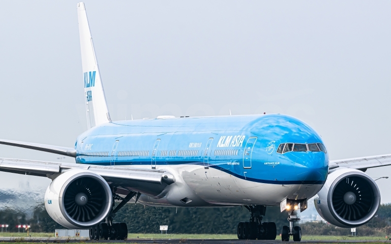 KLM Royal Dutch Airlines Boeing 777-306(ER) PH-BVC