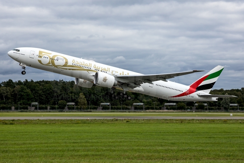 Emirates Boeing 777-31H(ER) A6-EGB