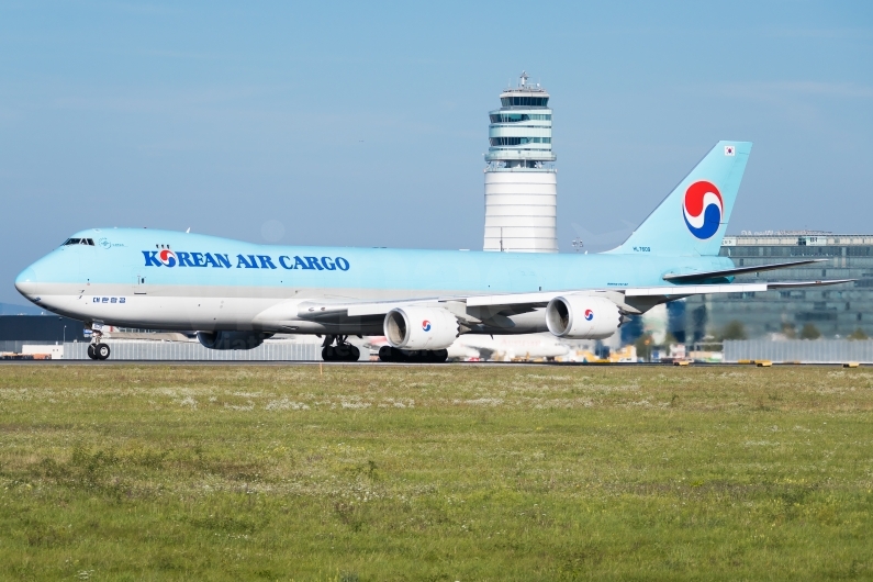 Korean Air Cargo Boeing 747-8HTF HL7609