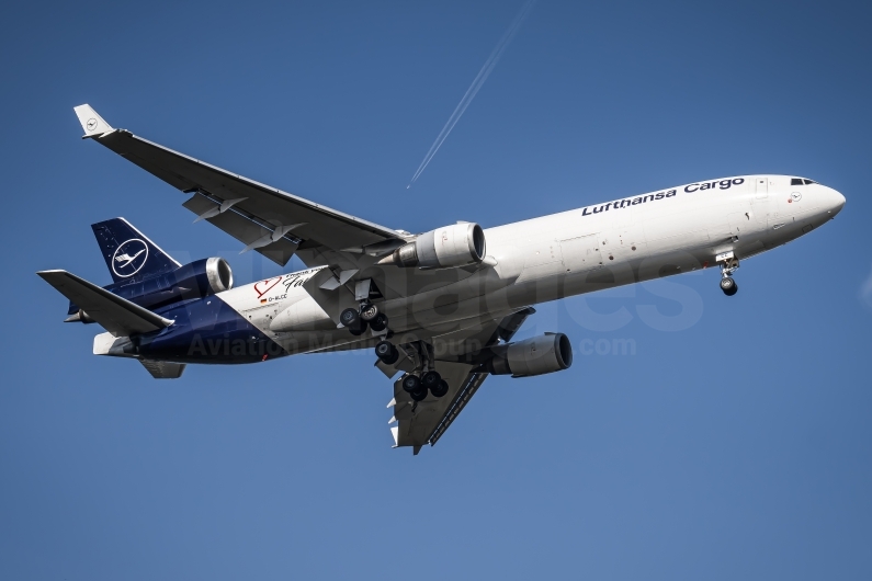 Lufthansa Cargo McDonnell Douglas MD-11F D-ALCC